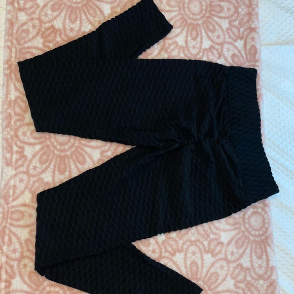 LEGGINGS - Picture 3 of 3